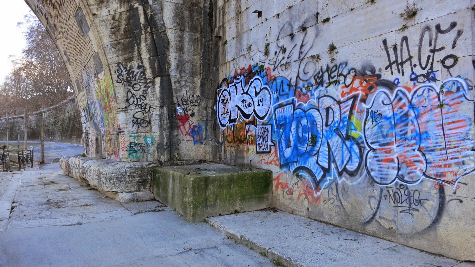 graffiti ponte sisto
