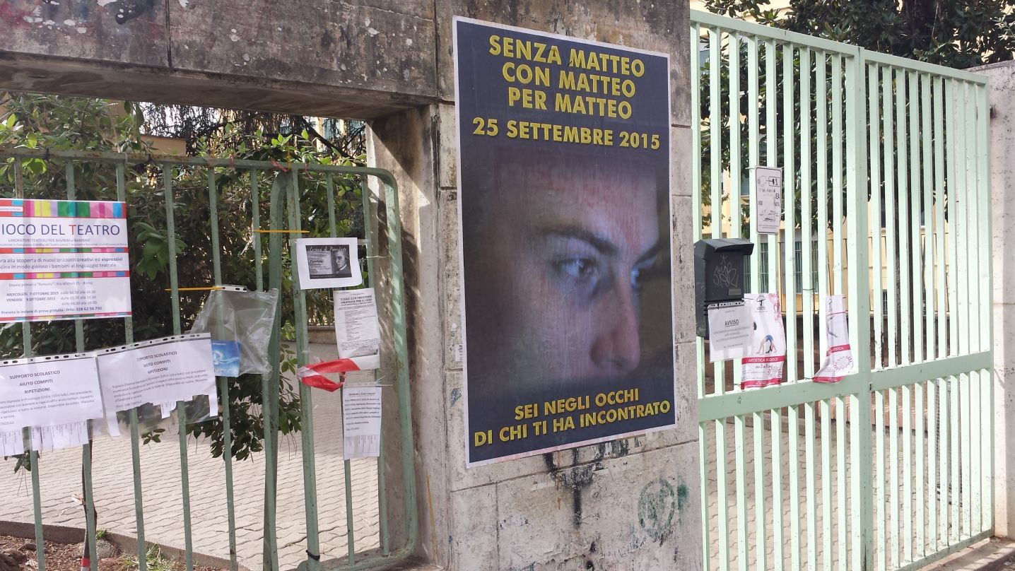 Manifesti abusivi Matteo Bonetti2