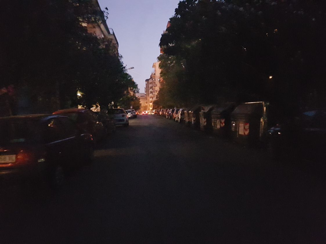 strade al buio